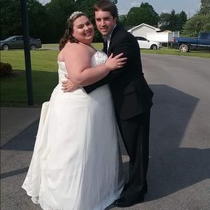 Meet your Posher, Adam